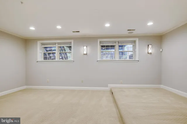 $4,100 | 10555 Tuckerman Heights Circle, North Bethesda, MD 20852