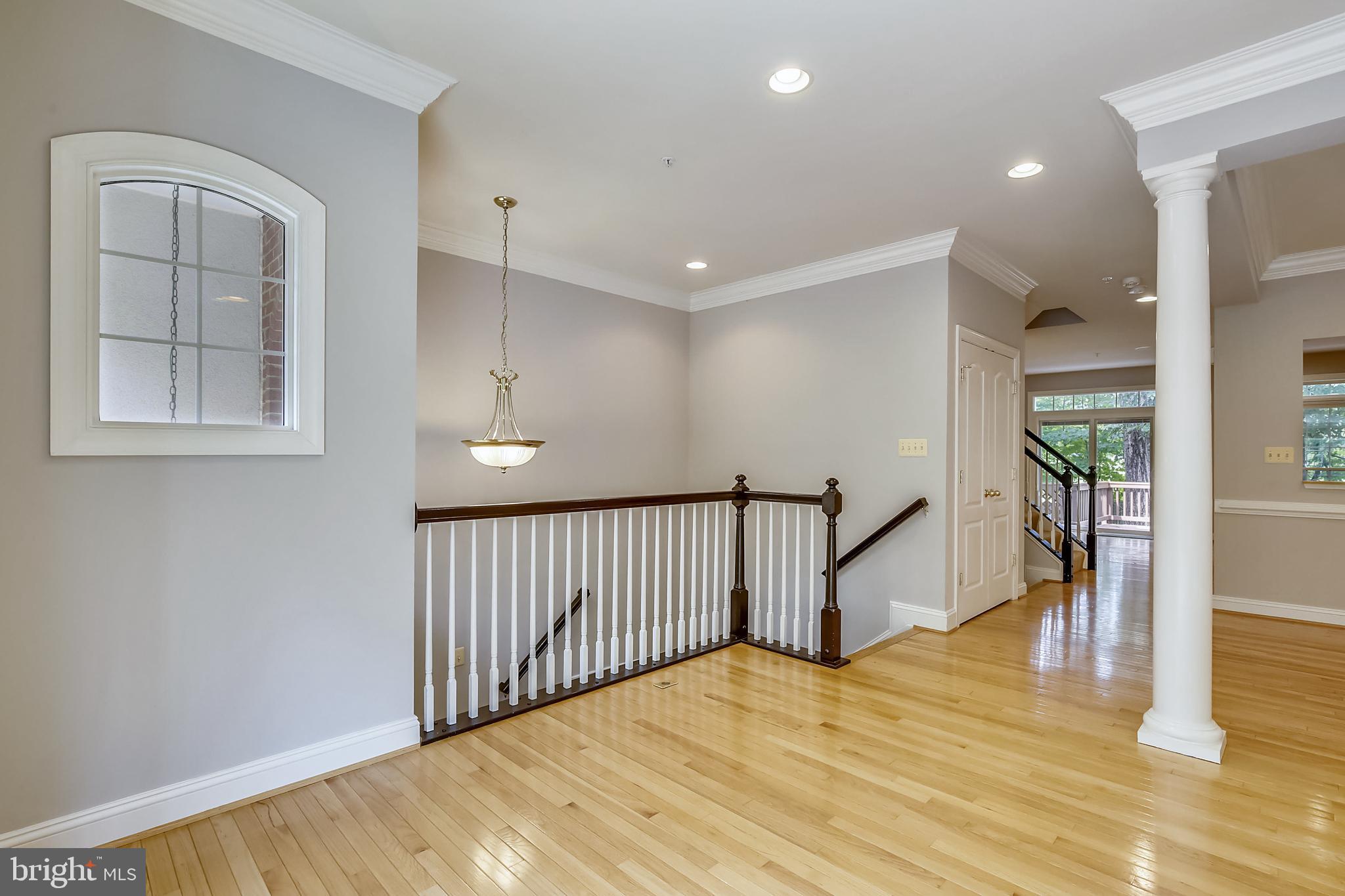 10555 Tuckerman Heights Circle North Bethesda, MD 20852 - Photo 7 of 66