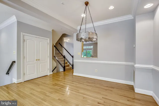 $4,100 | 10555 Tuckerman Heights Circle, North Bethesda, MD 20852