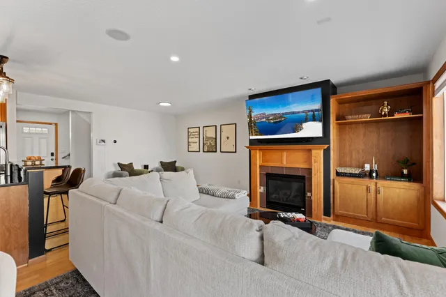 $294,900 | 5021 56th Street Northwest, Rochester, MN 55901