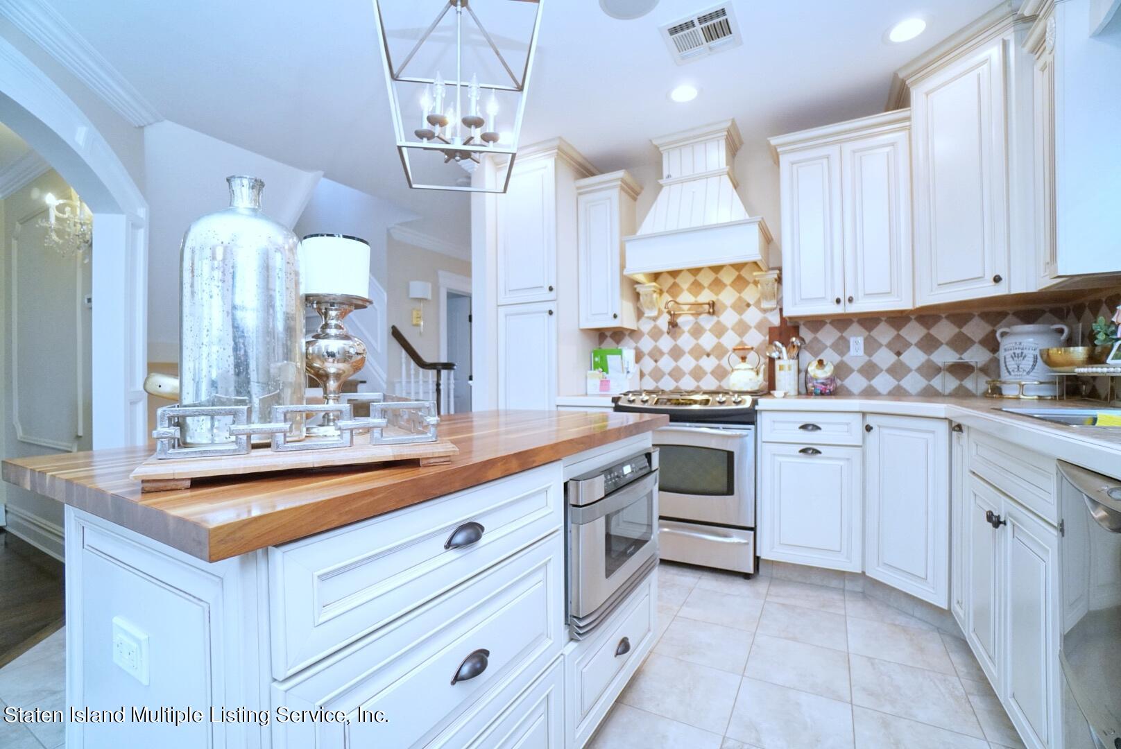 6 Waimer Place Staten Island, NY 10312 - Photo 23 of 69 Photo Nov 23, 12 03 15 PM