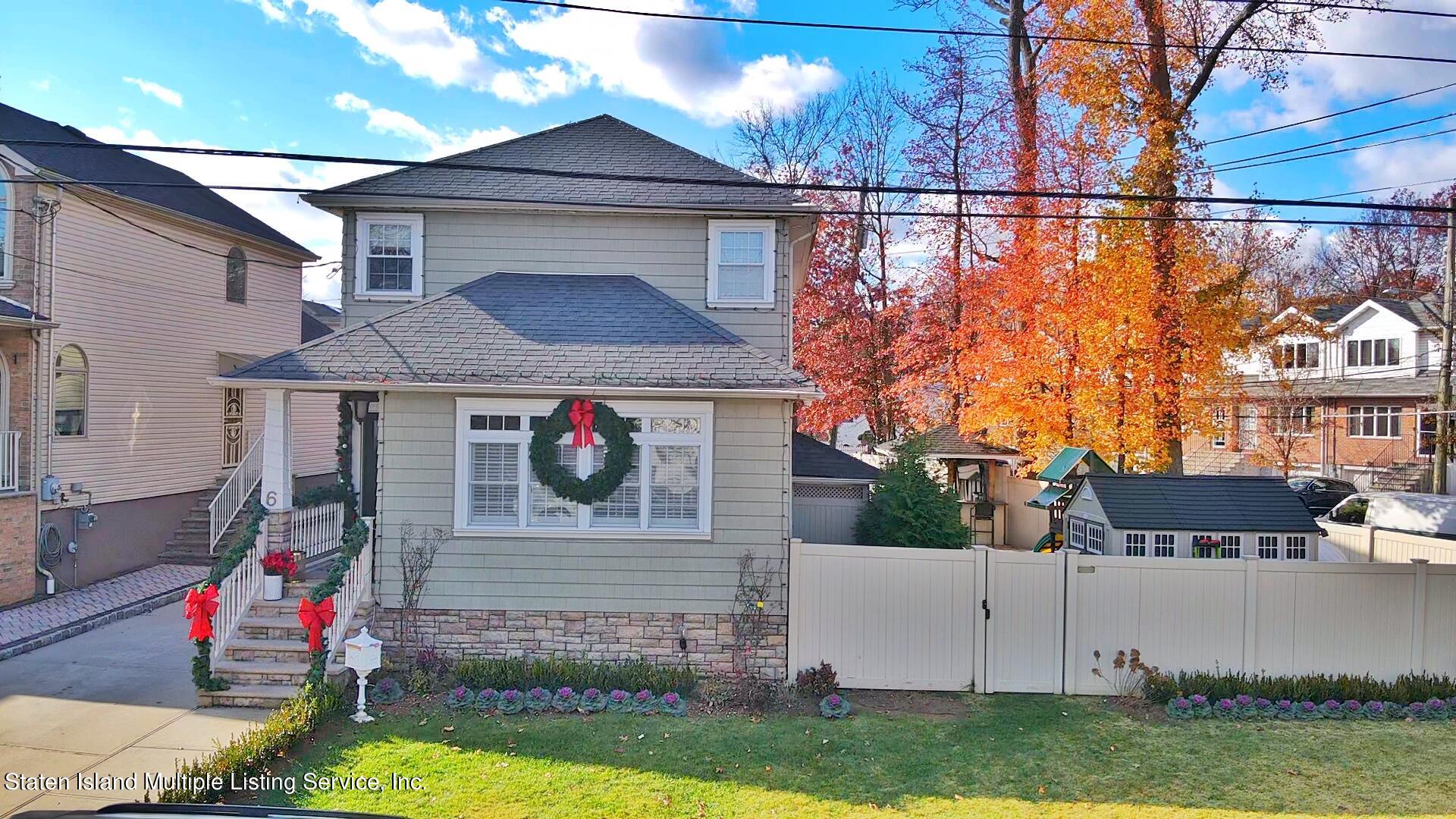 6 Waimer Place Staten Island, NY 10312 - Photo 3 of 69 Photo Nov 23, 12 30 20 PM