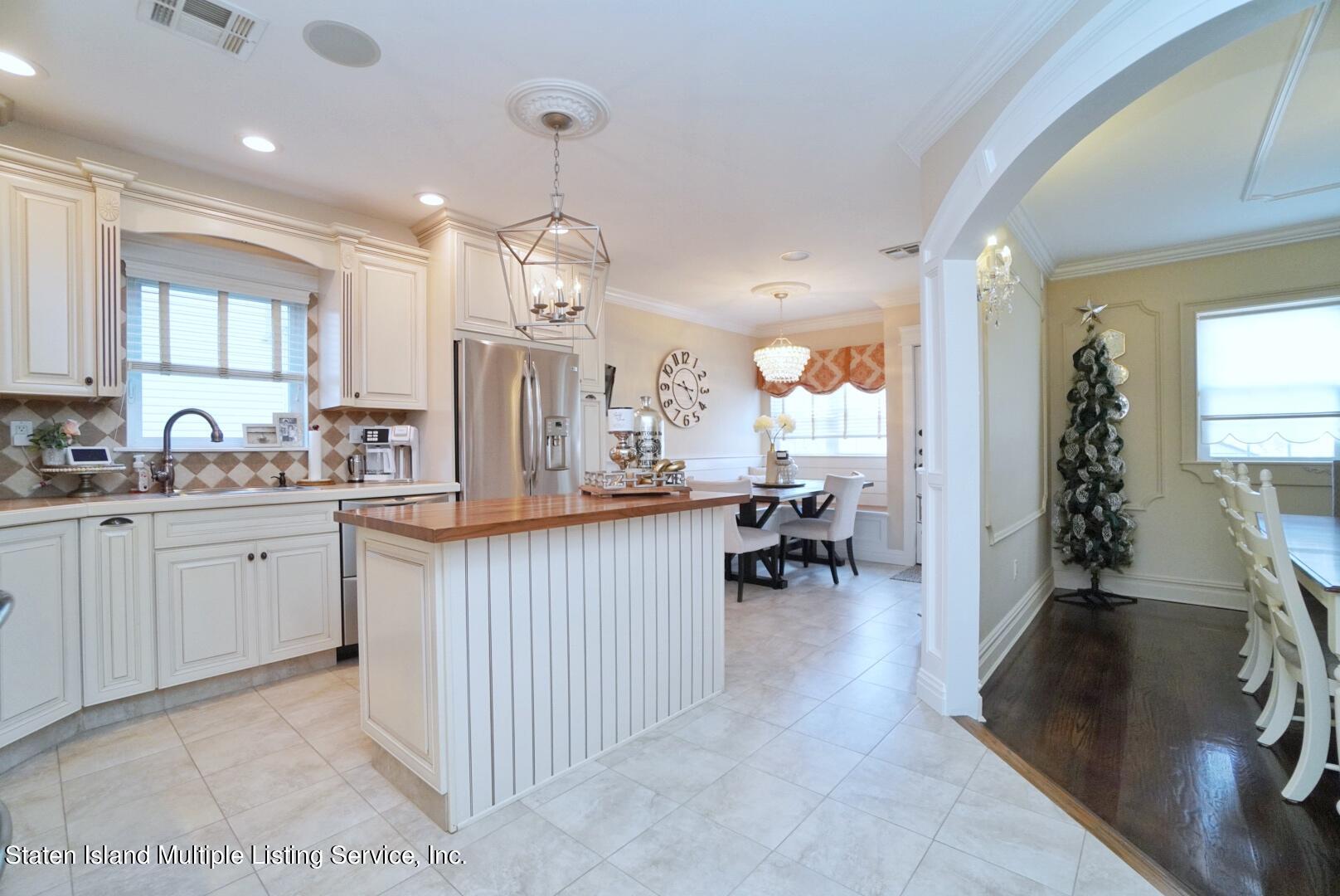 6 Waimer Place Staten Island, NY 10312 - Photo 32 of 69 Photo Nov 23, 12 01 54 PM