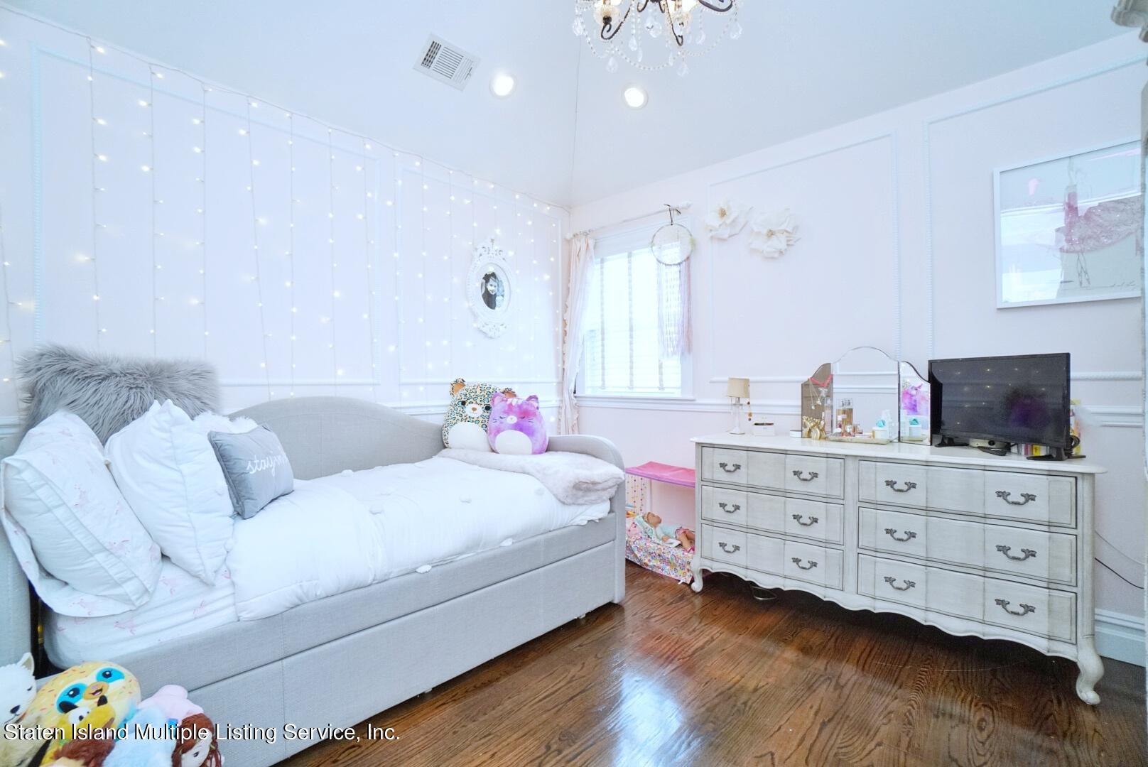 6 Waimer Place Staten Island, NY 10312 - Photo 41 of 69 Photo Nov 23, 11 57 41 AM