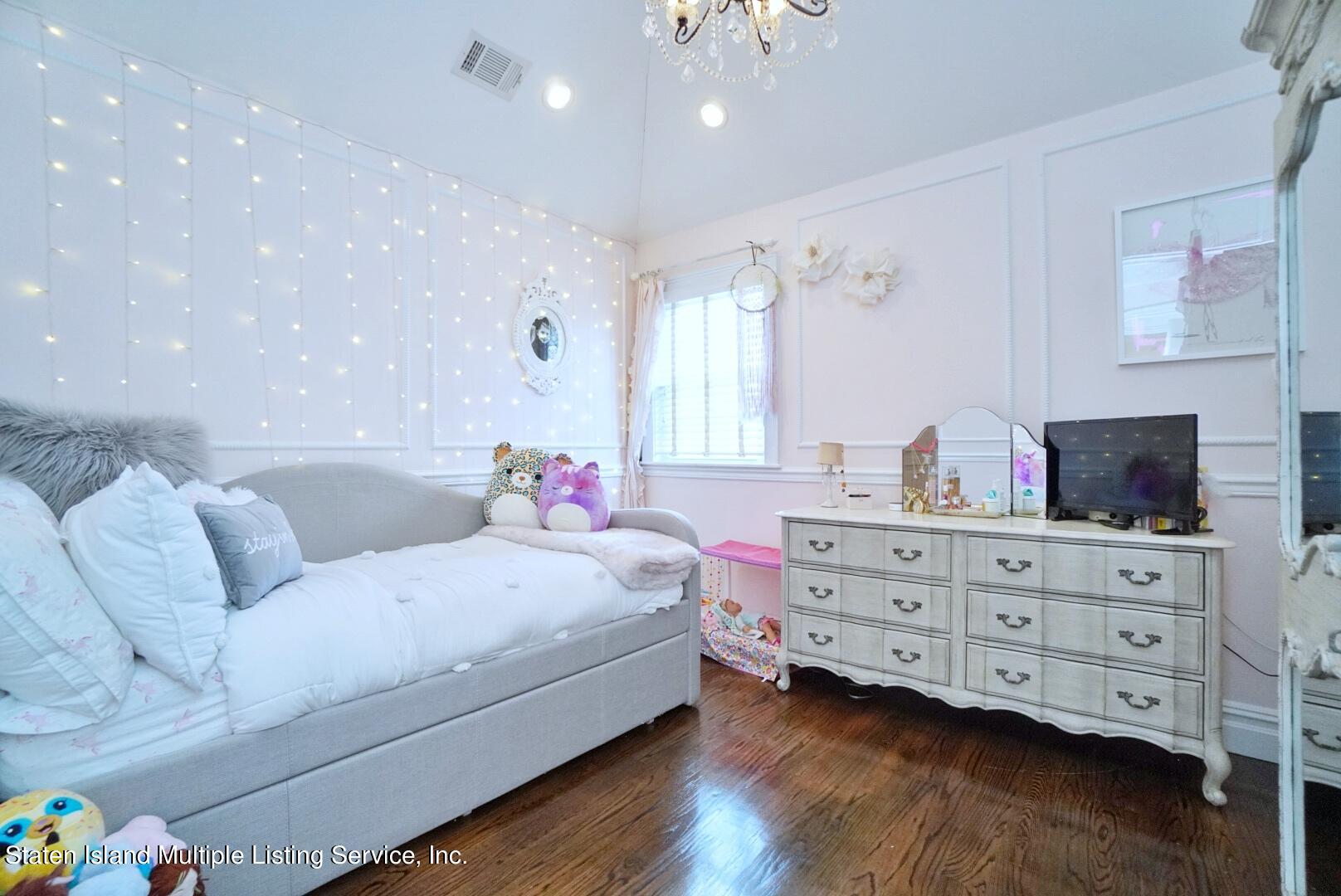 6 Waimer Place Staten Island, NY 10312 - Photo 42 of 69 Photo Nov 23, 11 57 44 AM