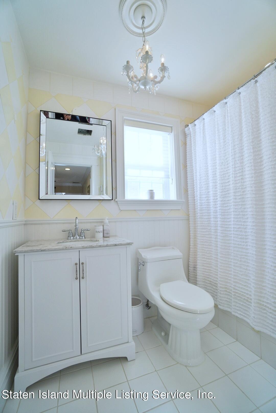 6 Waimer Place Staten Island, NY 10312 - Photo 43 of 69 Photo Nov 23, 11 57 02 AM