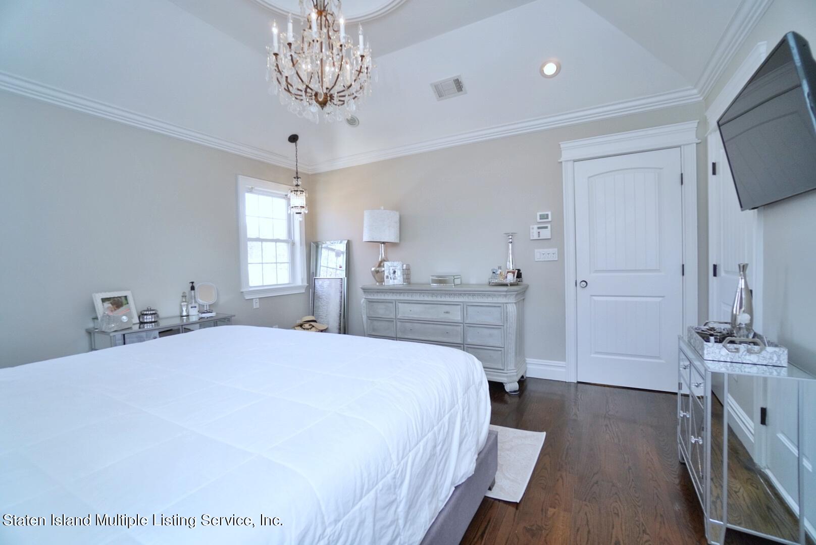 6 Waimer Place Staten Island, NY 10312 - Photo 47 of 69 Photo Nov 23, 11 53 50 AM