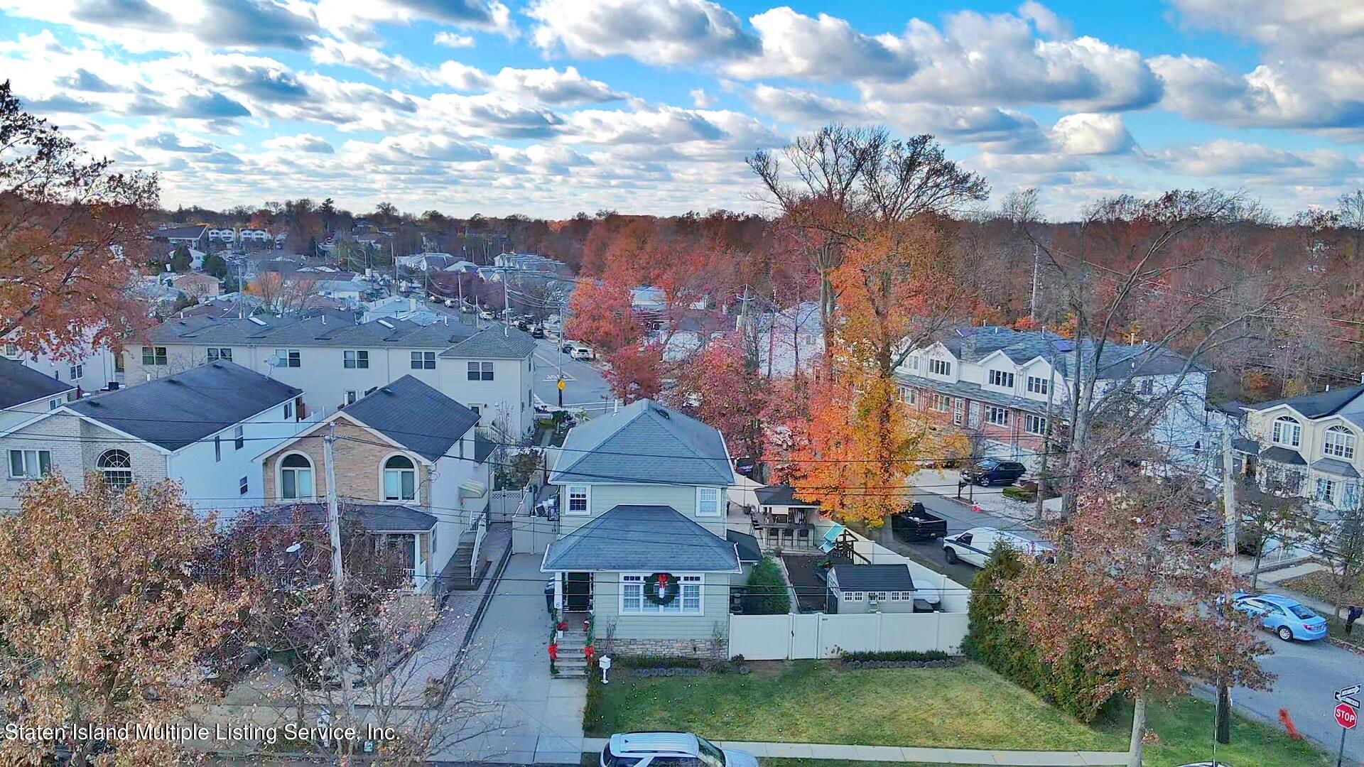 6 Waimer Place Staten Island, NY 10312 - Photo 68 of 69 Photo Nov 23, 12 30 44 PM