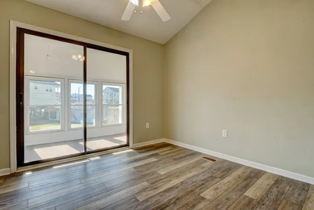 $1,950 | 62 Bermuda Landing Place, North Topsail Beach, NC 28460