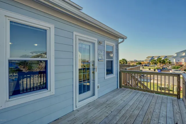 $1,950 | 62 Bermuda Landing Place, North Topsail Beach, NC 28460