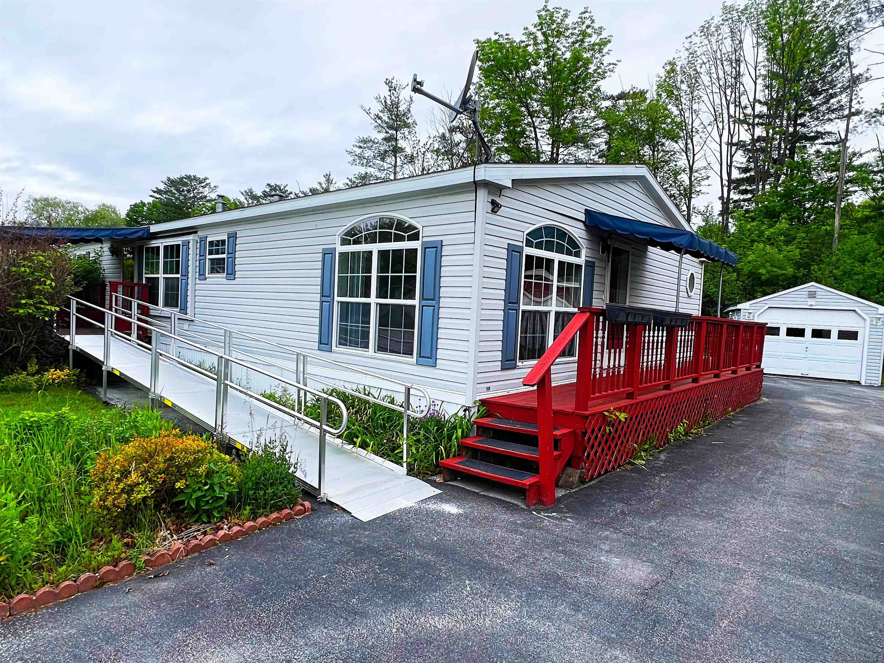 109 Curtis Avenue Rutland, VT 05701 - Photo 2 of 23 Gallery Image 2
