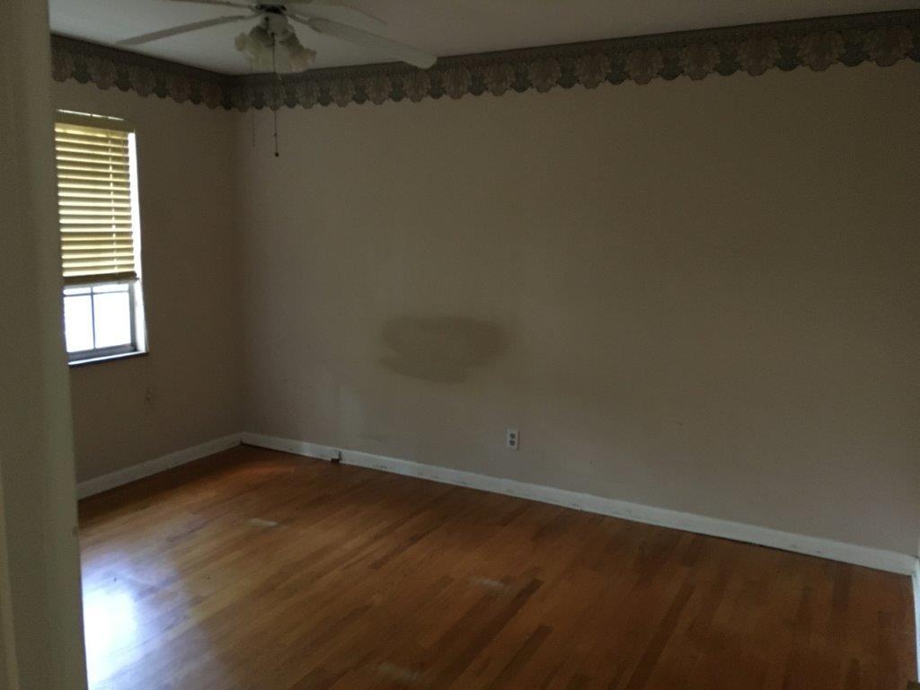 7701 Nubbin Ridge Road Southwest Knoxville, TN 37919 - Photo 8 of 10 Master Bedroom