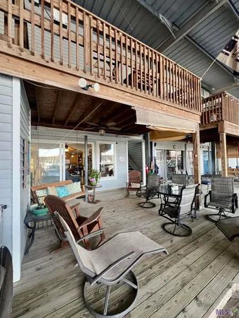$314,900 | 32875 Rivergate Circle, Unit 1, Springfield, LA 70462