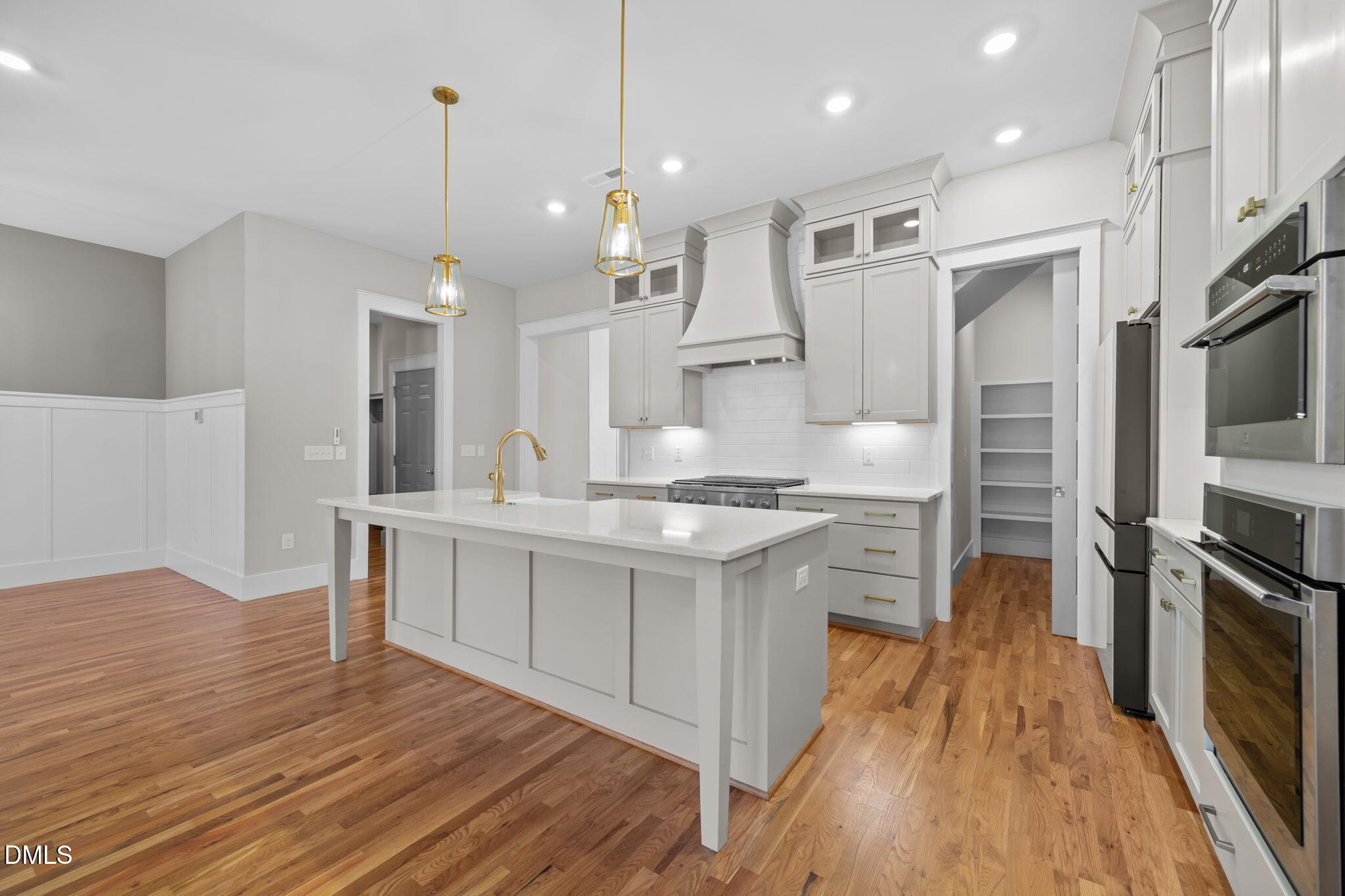 916 Noisette Court Durham, NC 27713 - Photo 10 of 48 12-web-or-mls-IMG_9749