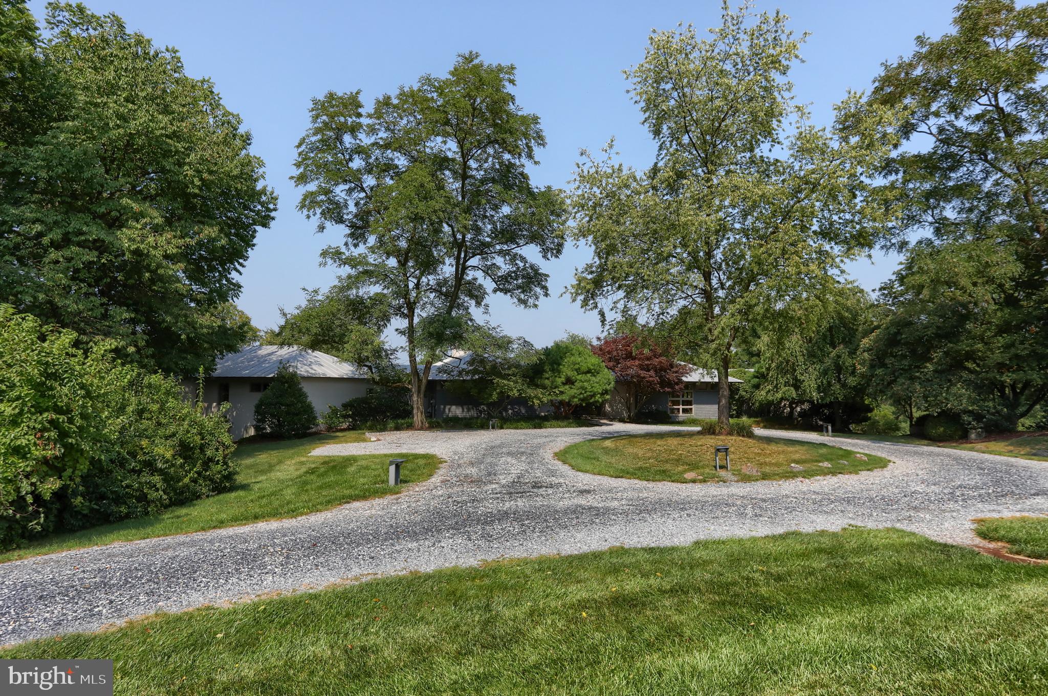 6993 Schoolhouse Road Hershey, PA 17033 - Photo 4 of 70 Gallery Image 4