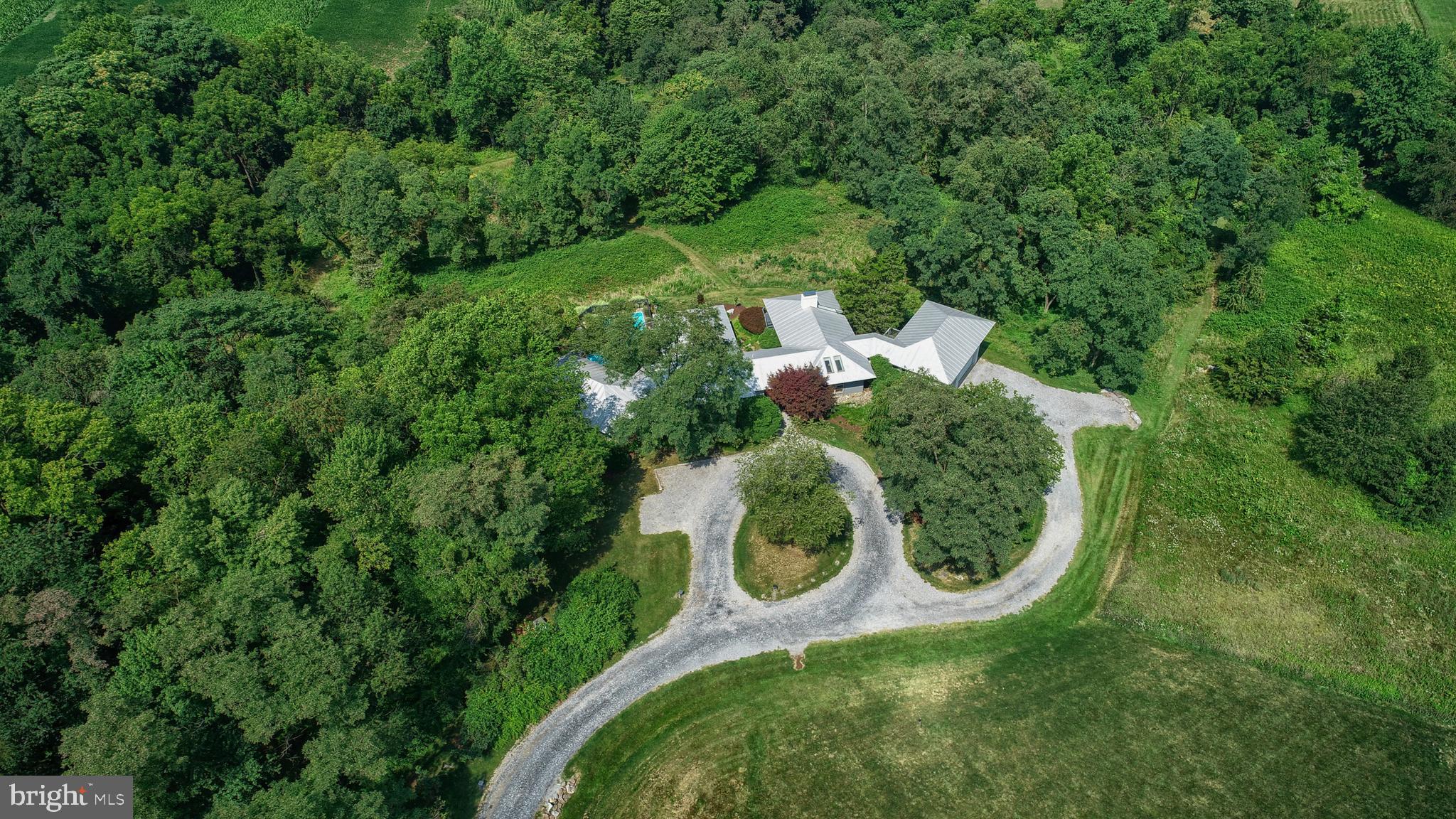 6993 Schoolhouse Road Hershey, PA 17033 - Photo 69 of 70 Gallery Image 69