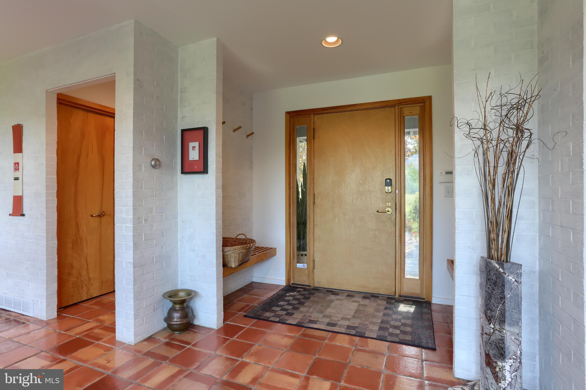 6993 Schoolhouse Road Hershey, PA 17033 - Photo 9 of 70 Gallery Image 9