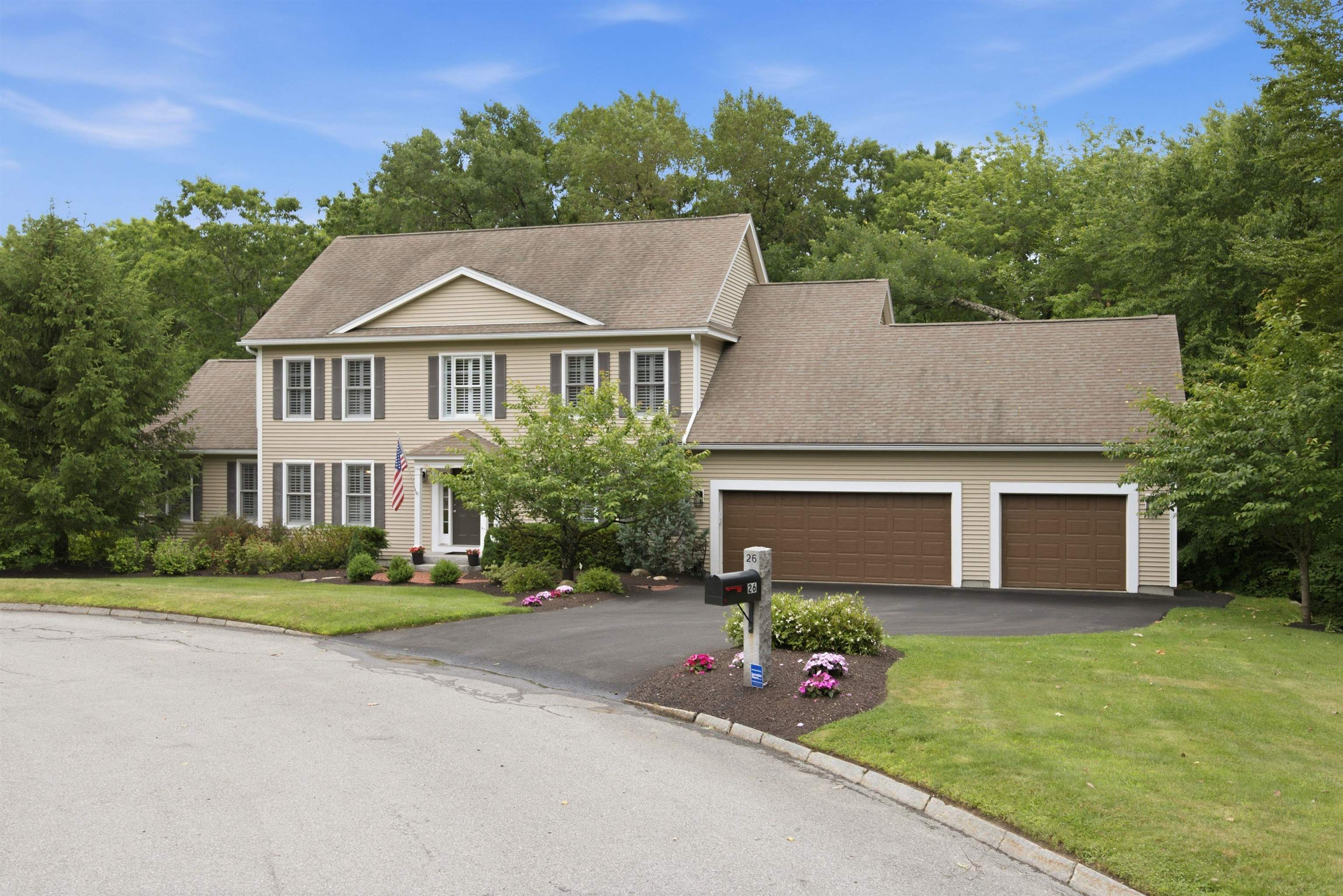 26 Emerson Road Concord, NH 03301 - Photo 2 of 56