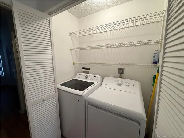 $1,850 | 8005 Southeast Villa Circle, Hobe Sound, FL 33455