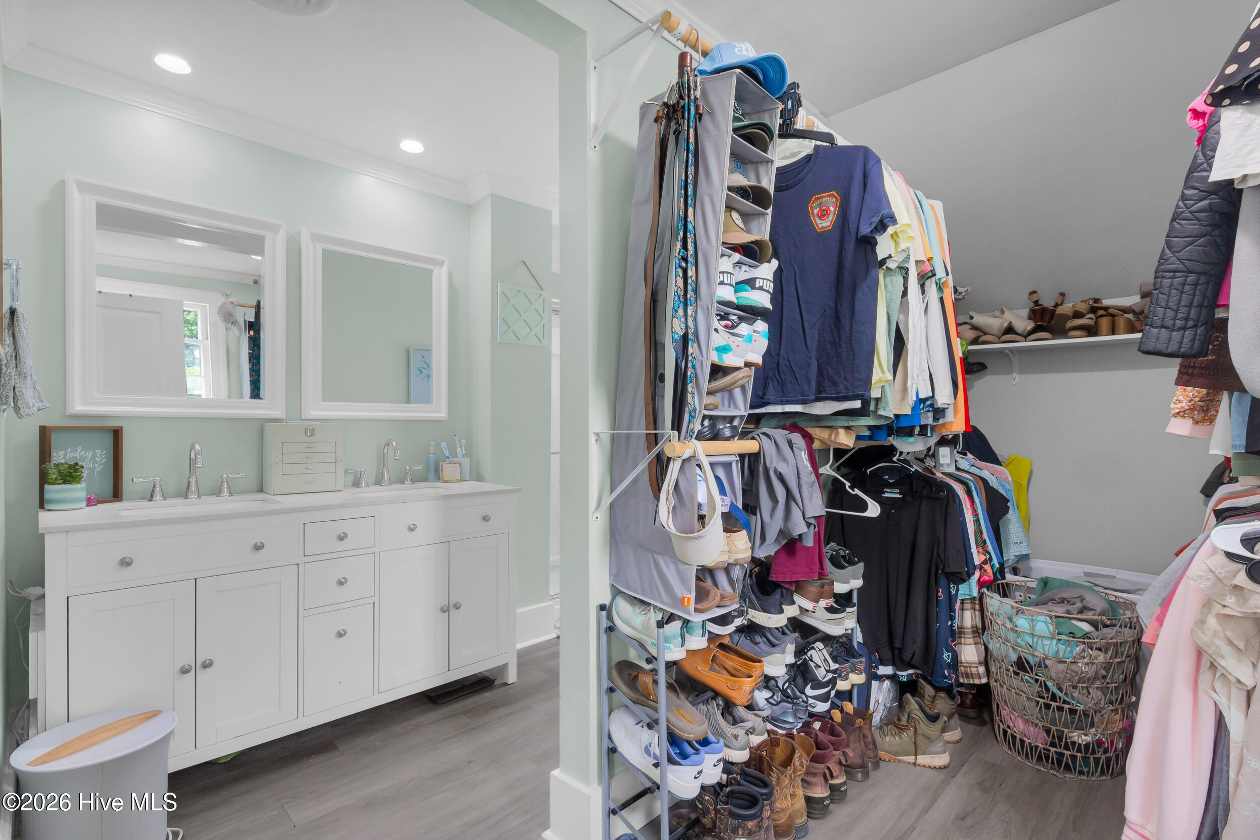 1912 Greenbriar Road Kinston, NC 28501 - Photo 23 of 45 Owners Bathroom