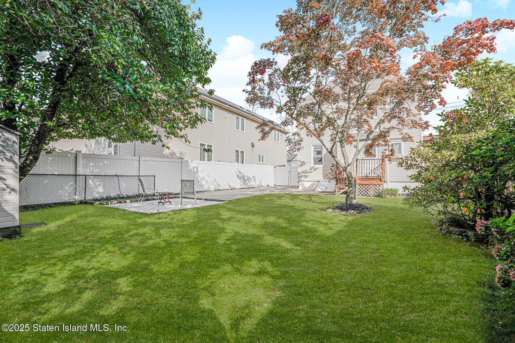 5300 Amboy Road Staten Island, NY 10312 - Photo 30 of 32 a view of backyard with green space