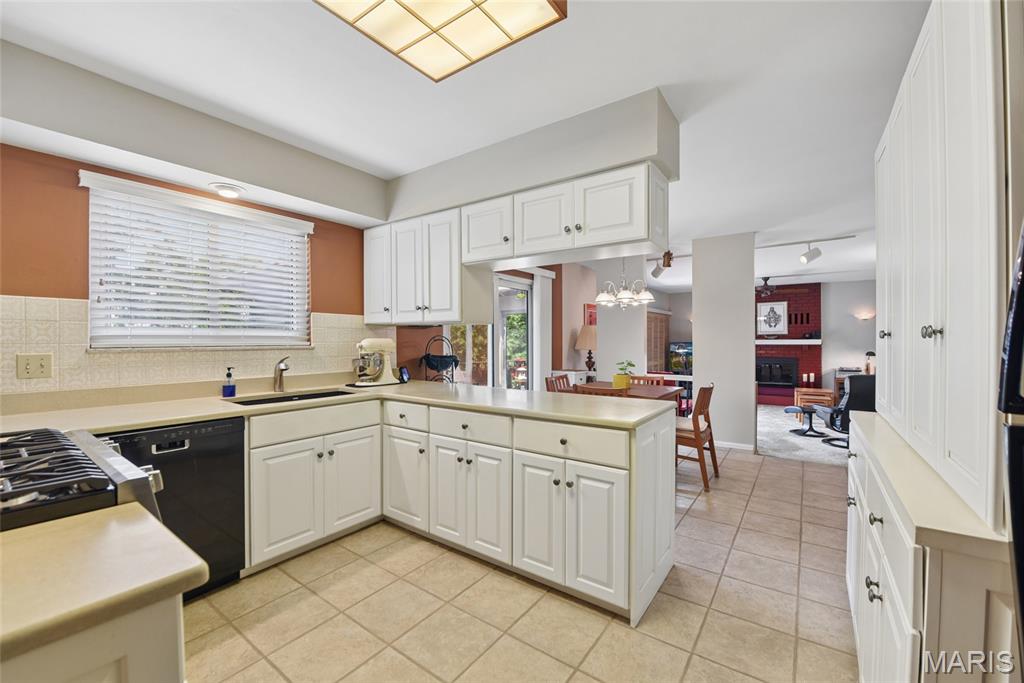 13116 Huntercreek Ridge Road St. Louis, MO 63131 - Photo 14 of 38