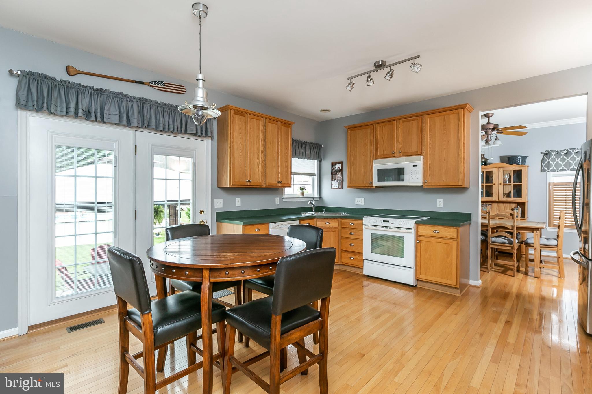 5709 Allender Road White Marsh, MD 21162 - Photo 11 of 39