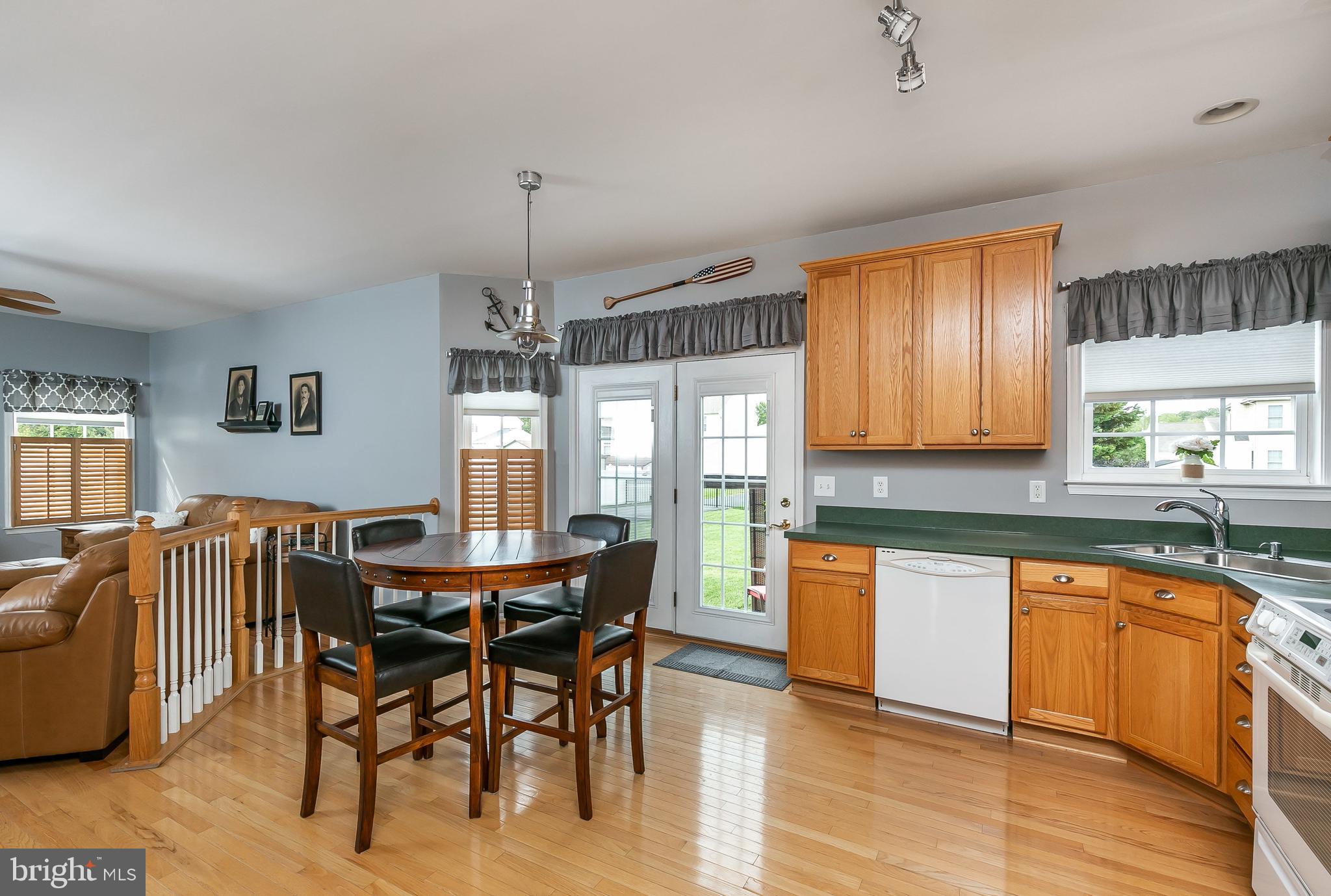 5709 Allender Road White Marsh, MD 21162 - Photo 9 of 39