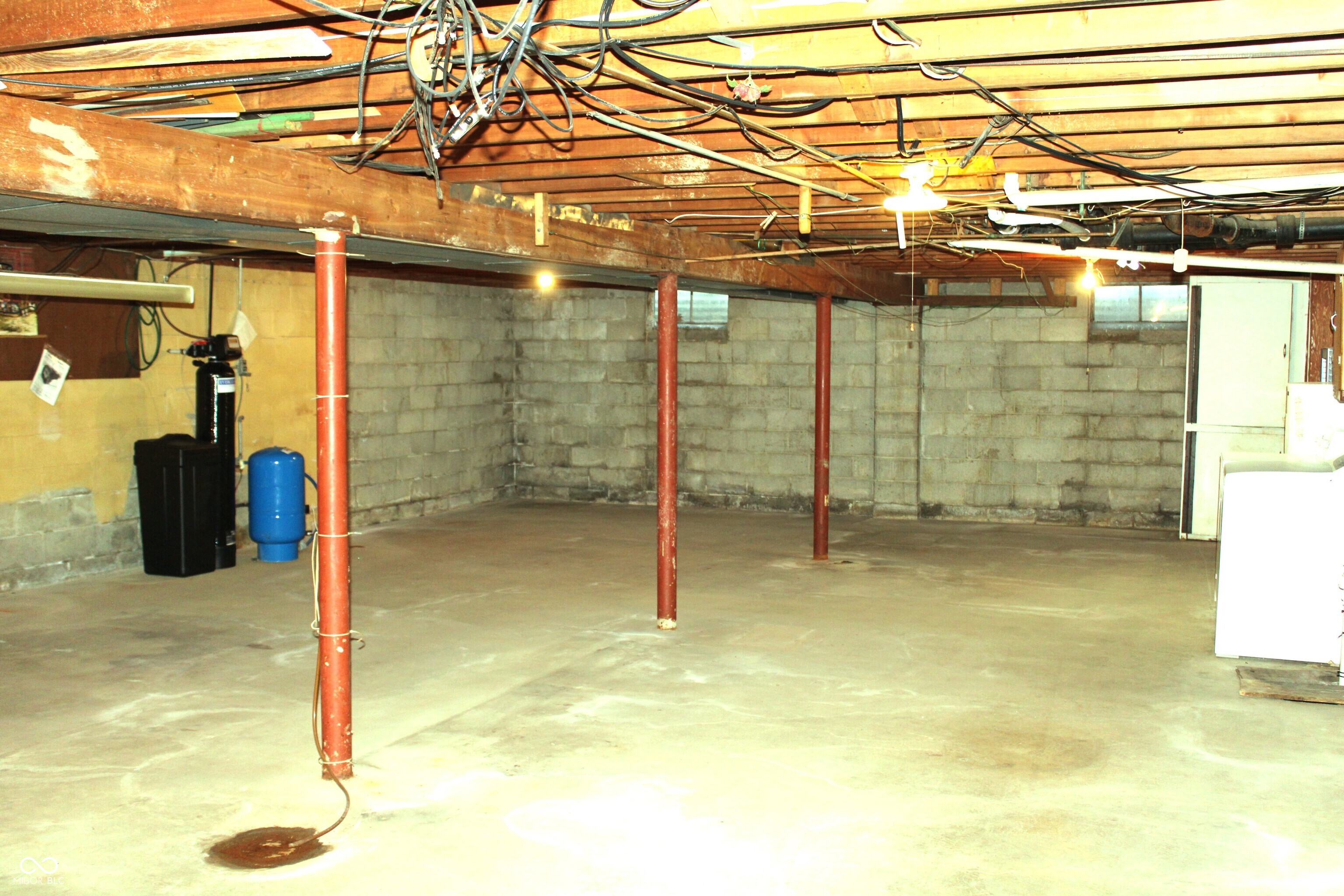 6415 Maple Lawn Road Indianapolis, IN 46241 - Photo 24 of 32