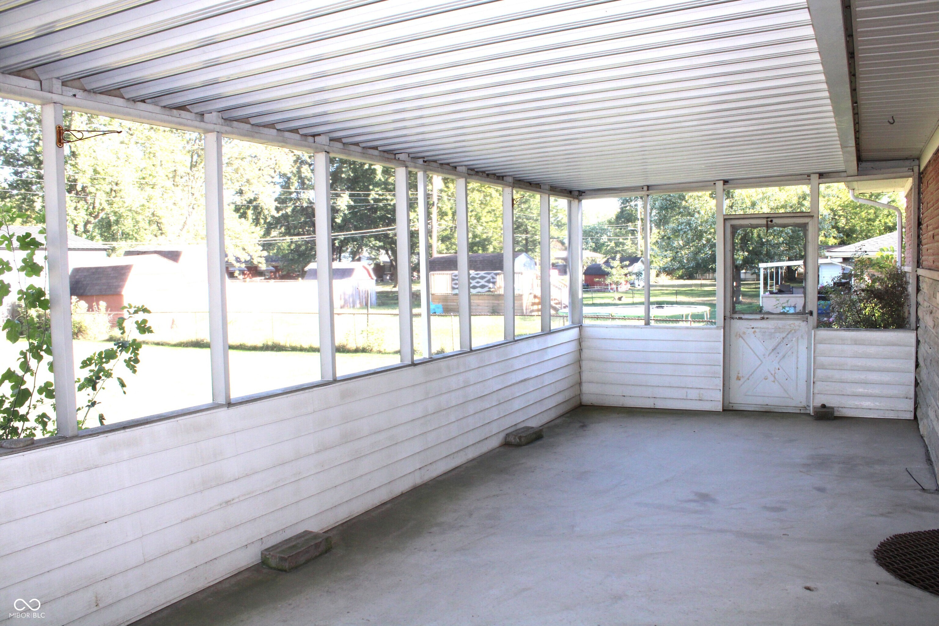 6415 Maple Lawn Road Indianapolis, IN 46241 - Photo 28 of 32