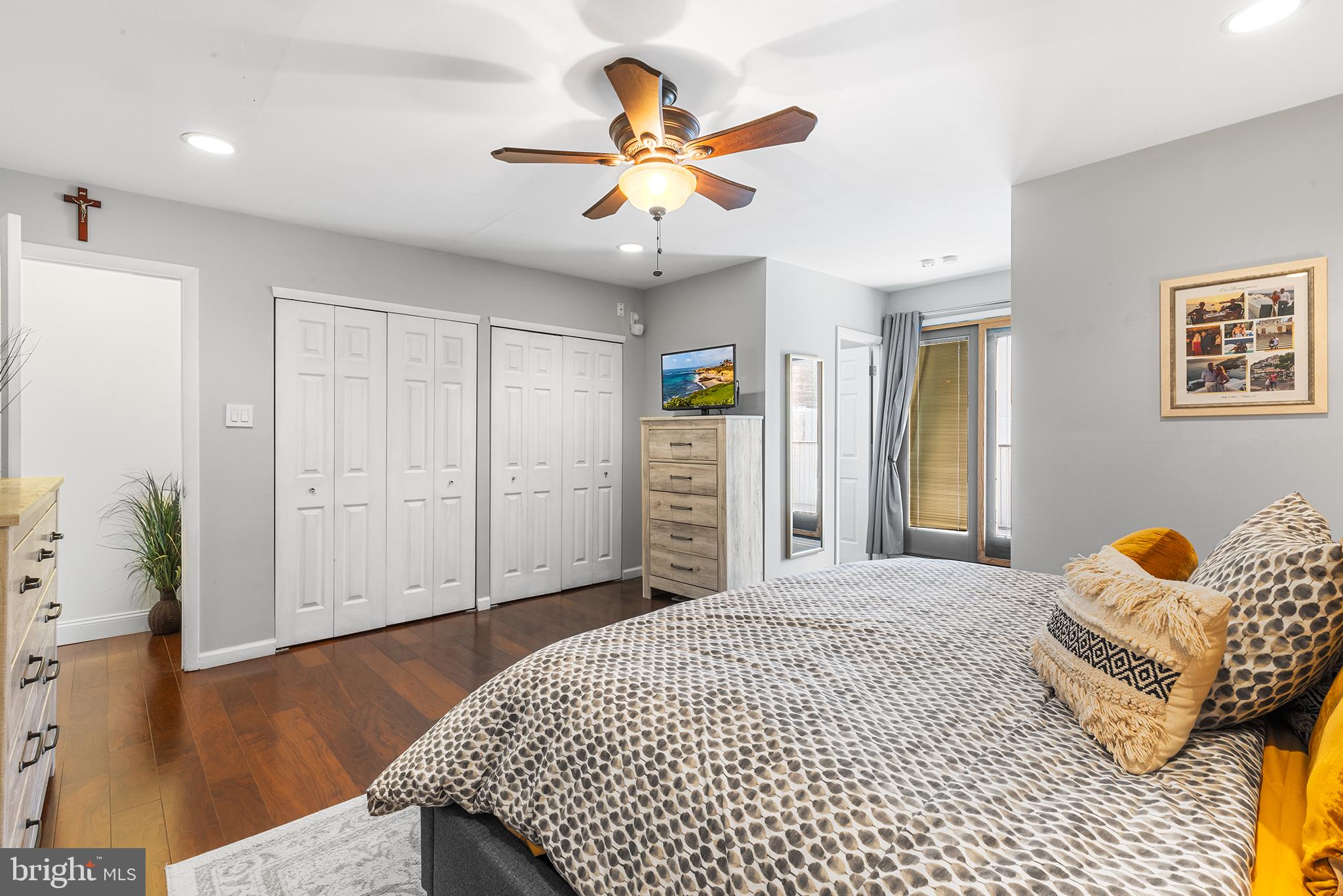 164 North 22nd Street, Unit B Philadelphia, PA 19103 - Photo 19 of 26