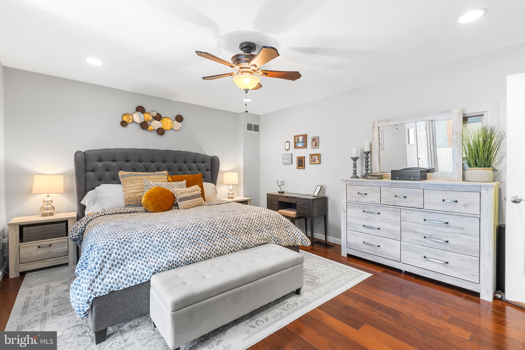 164 North 22nd Street, Unit B Philadelphia, PA 19103 - Photo 21 of 26