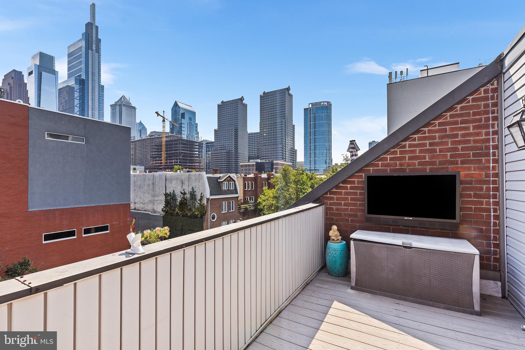 164 North 22nd Street, Unit B Philadelphia, PA 19103 - Photo 24 of 26
