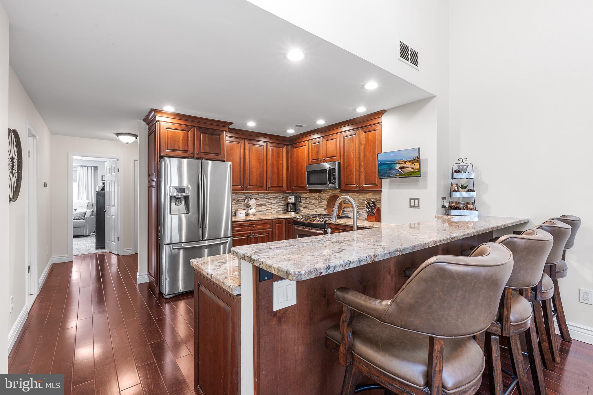 164 North 22nd Street, Unit B Philadelphia, PA 19103 - Photo 8 of 26