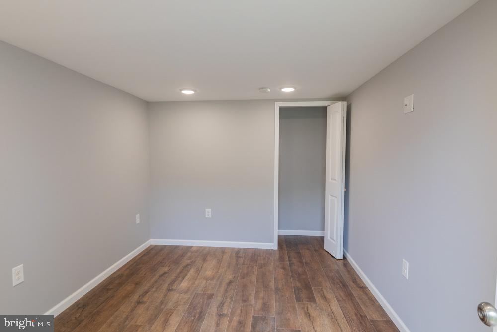 1533 Rainer Road Brookhaven, PA 19015 - Photo 15 of 37