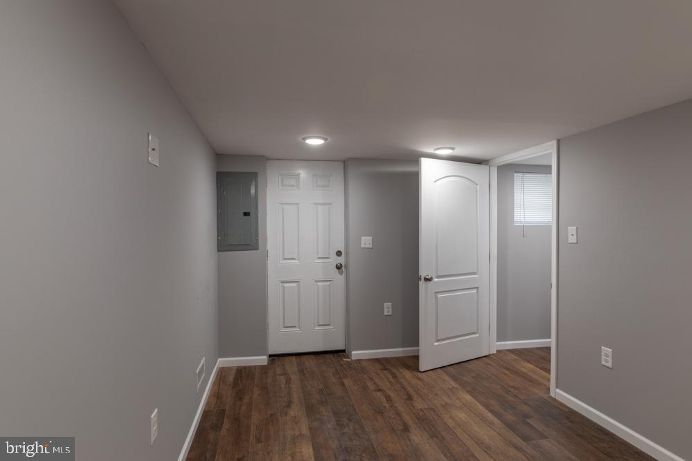 1533 Rainer Road Brookhaven, PA 19015 - Photo 16 of 37