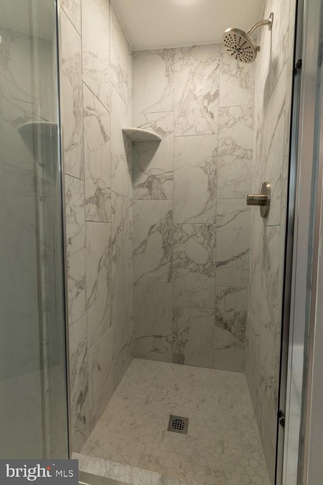 1533 Rainer Road Brookhaven, PA 19015 - Photo 22 of 37