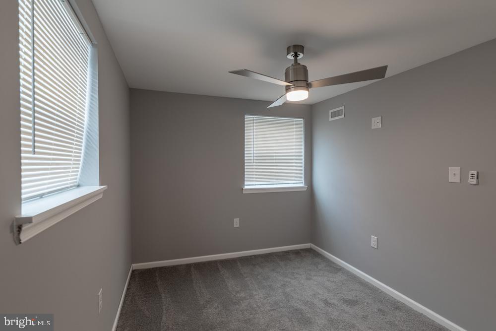 1533 Rainer Road Brookhaven, PA 19015 - Photo 33 of 37