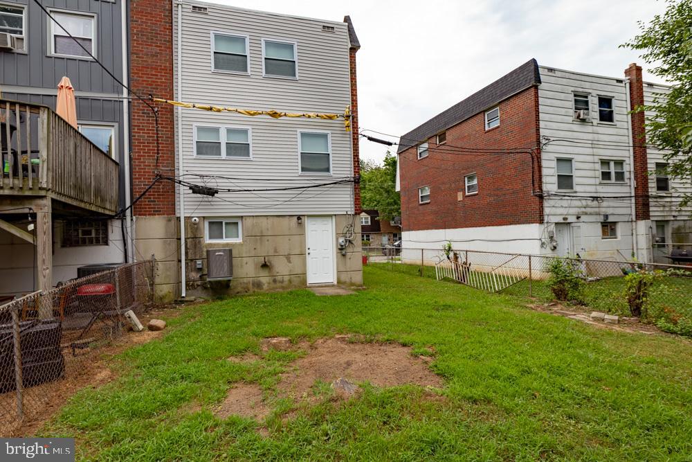 1533 Rainer Road Brookhaven, PA 19015 - Photo 35 of 37