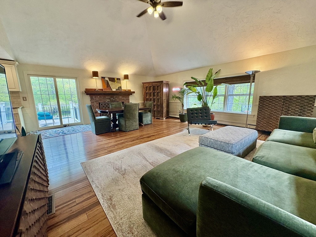 821 Concord Road Sudbury, MA 01776 - Photo 10 of 42