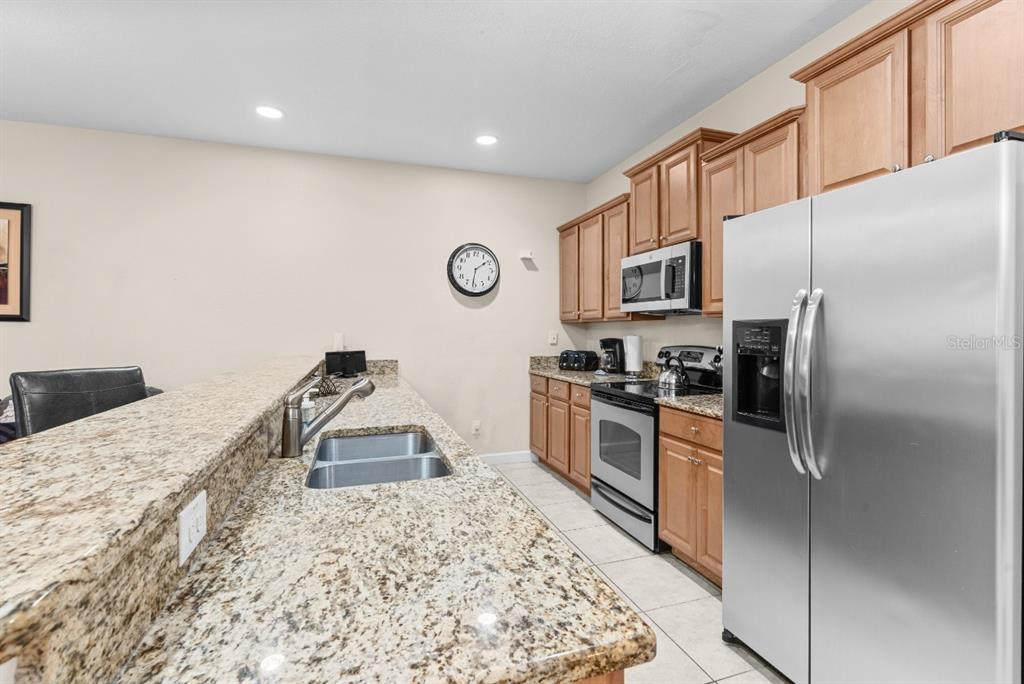 8974 California Palm Road Kissimmee, FL 34747 - Photo 12 of 62