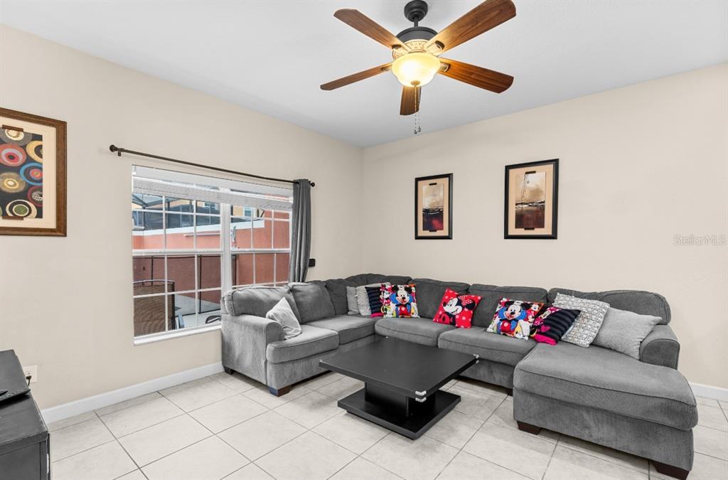 8974 California Palm Road Kissimmee, FL 34747 - Photo 9 of 62