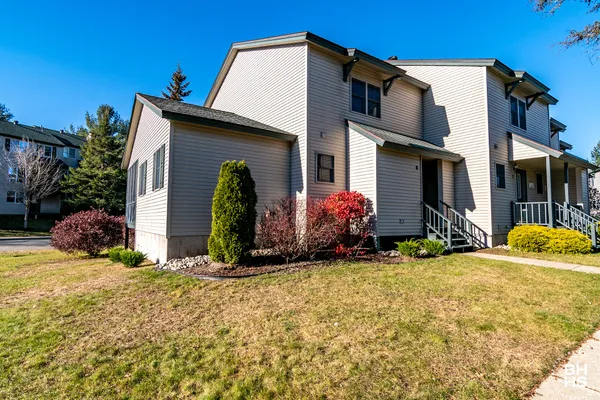$649,000 | 39 Fir Way, Unit 8, Lake Placid, NY 12946