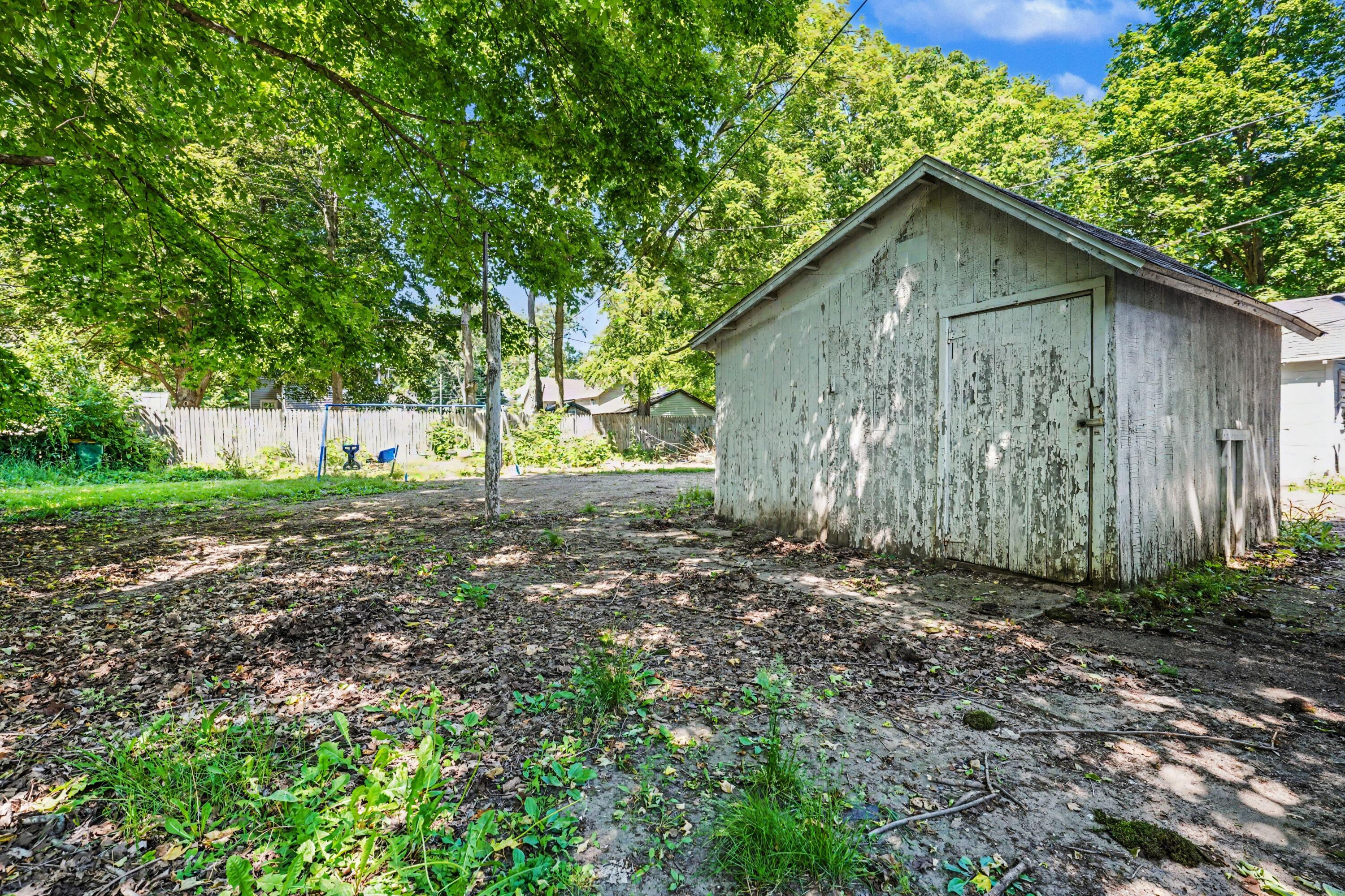 238 4th Avenue Three Rivers, MI 49093 - Photo 22 of 24 022_file_5516