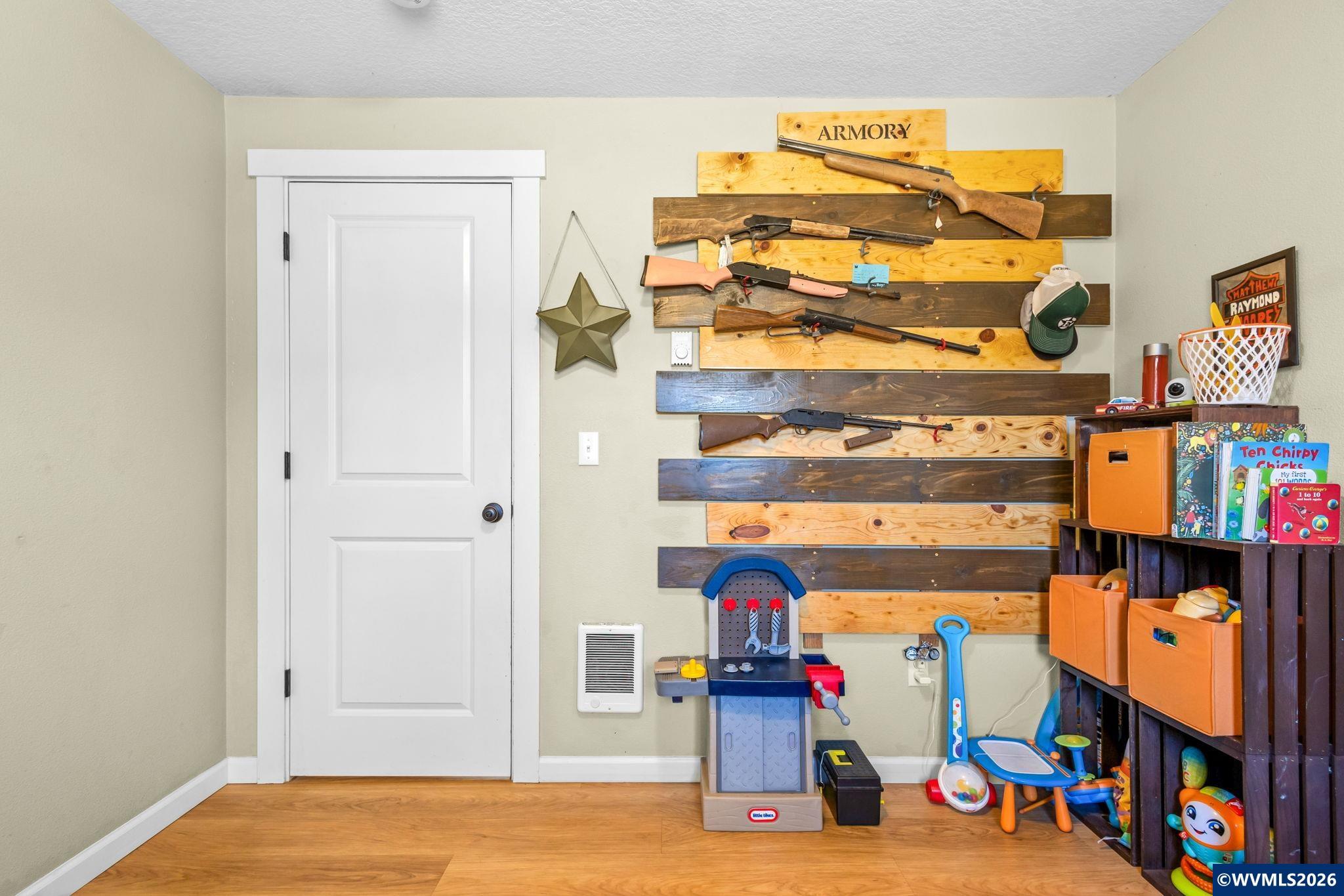 402 Southwest Ivy Road Estacada, OR 97023 - Photo 22 of 39 Gallery Image 22