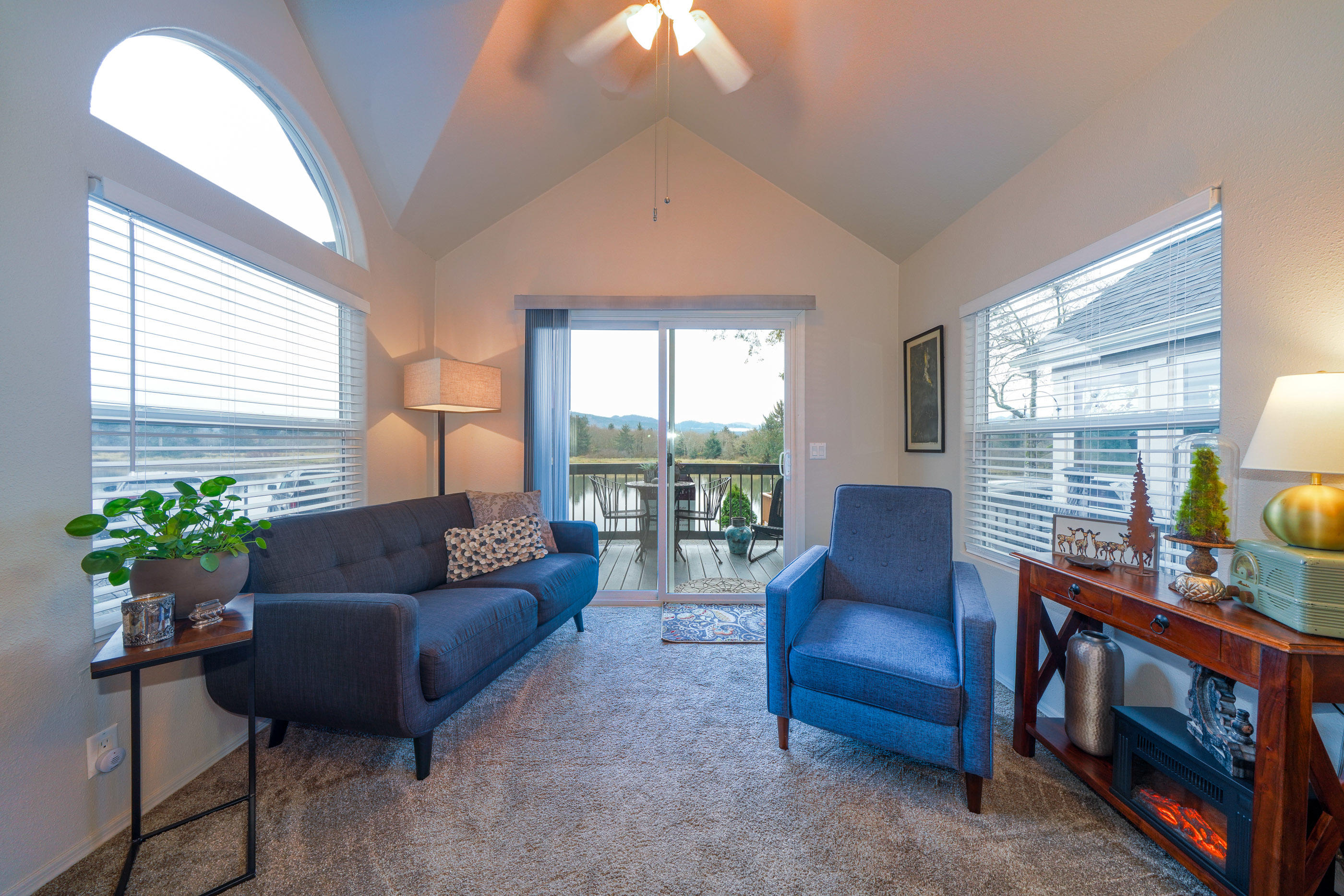 37395 Northfork Road Nehalem, OR 97131 - Photo 10 of 22 Living with Windows for River View