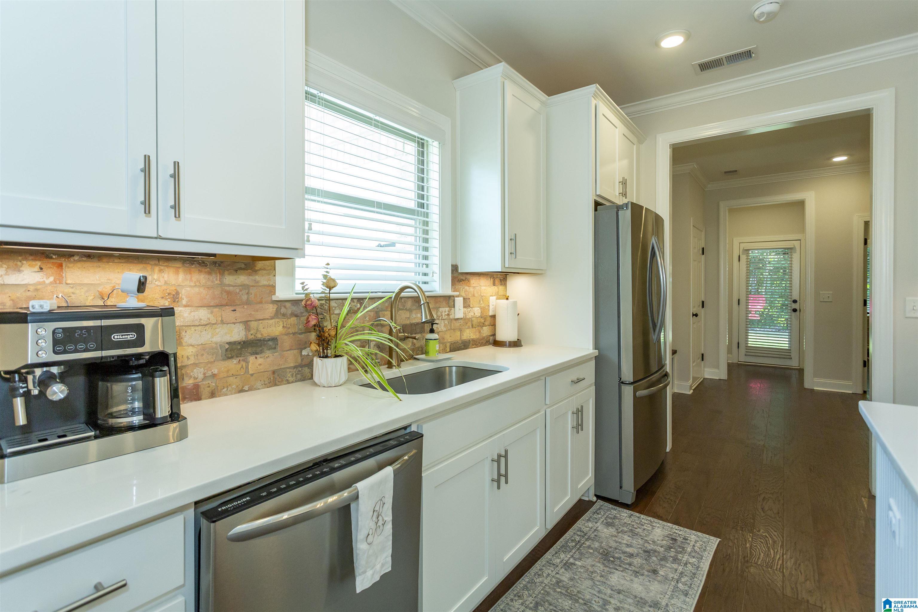 2692 Altadena Ridge Circle Birmingham, AL 35243 - Photo 16 of 60