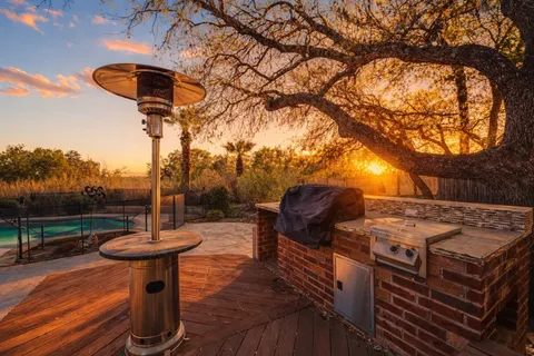 $1,175,000 | 12409 Cascade Caverns Trail, Austin, TX 78739