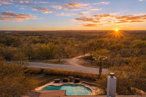 $1,175,000 | 12409 Cascade Caverns Trail, Austin, TX 78739