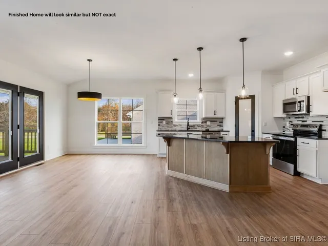 $449,900 | 7045 Oaken Lane, Lanesville, IN 47136